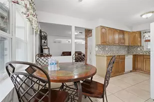 2276 Pennsylvania Ave, Oviedo, FL 32765 - Photo 10