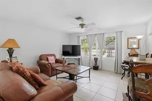 2276 Pennsylvania Ave, Oviedo, FL 32765 - Photo 22