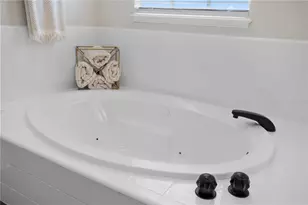 8455 Foxworth Cir, Orlando, FL 32819 - Photo 24