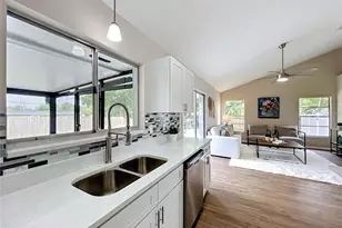 7672 Telford Ct, Orlando, FL 32818 - Photo 20