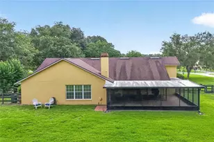 22733 Stallion Dr, Sorrento, FL 32776 - Photo 48