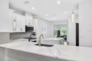 11404 Sunsail Ave, Orlando, FL 32832 - Photo 2