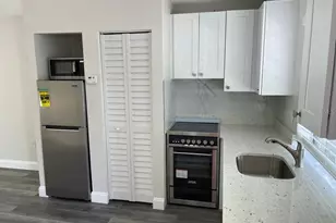 10260 Turkey Lake Rd, Orlando, FL 32819 - Photo 2