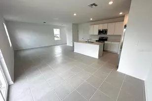 2154 Chris Dr, Winter Haven, FL 33884 - Photo 2