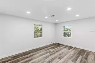 2726 6th Ave W, Bradenton, FL 34205 - Photo 14