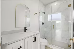 823 E McDonald Ave, Eustis, FL 32726 - Photo 20