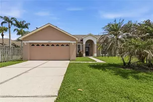 1019 Chamberlin Trail, Saint Cloud, FL 34769 - Photo 4
