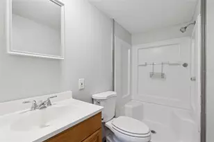 2484 Gator Ln, Groveland, FL 34736 - Photo 14
