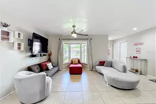 197 Tulip Way, Kissimmee, FL 34743 - Photo 14