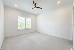 9652 English Laurel Ct, Orlando, FL 32827 - Photo 14