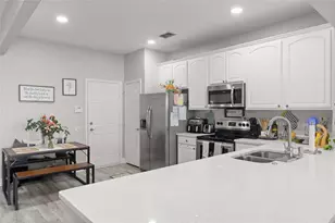 15048 Bellinkoff Ln, Orlando, FL 32828 - Photo 8