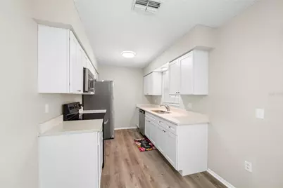 1221 E Court Street, Tarpon Springs, FL 34689 - Photo 14