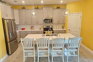 2856 Camden Wy, Davenport, FL 33837 - Photo 2