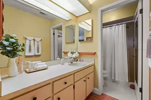 2518 Shadybranch Dr, Orlando, FL 32822 - Photo 14
