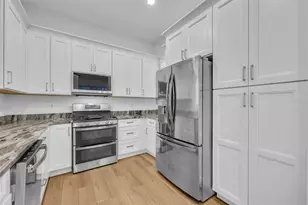 22 E Hazel St, Orlando, FL 32804 - Photo 10