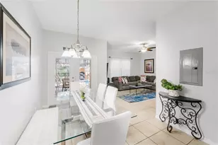 8961 Majesty Palm Rd, Kissimmee, FL 34747 - Photo 8