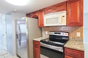 1412 Asti Ct, Orlando, FL 32825 - Photo 16