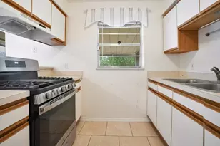 6900 Westmar Dr, Orlando, FL 32819 - Photo 6