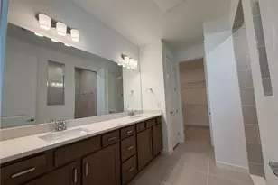 6888 Gilly Shadow St, Wesley Chapel, FL 33545 - Photo 12
