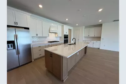6888 Gilly Shadow Street, Wesley Chapel, FL 33545 - Photo 6