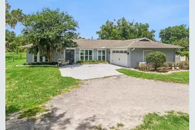 2530 E New York Avenue, Deland, FL 32724 - Photo 2