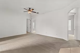 3877 Shoreview Dr, Kissimmee, FL 34744 - Photo 18