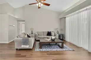 13290 Don Loop, Spring Hill, FL 34609 - Photo 4