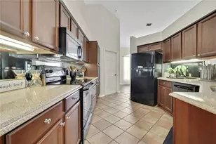 13290 Don Loop, Spring Hill, FL 34609 - Photo 16