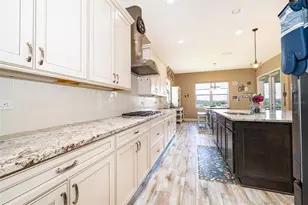 3546 Mediterra Dr, Clermont, FL 34711 - Photo 8