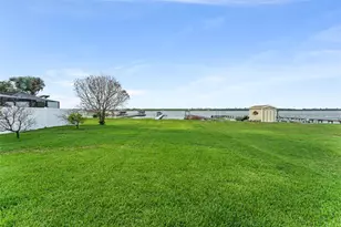 4111 Island Lakes Dr, Winter Haven, FL 33881 - Photo 38