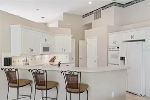 3823 Winding Lake Cir, Orlando, FL 32835 - Photo 8