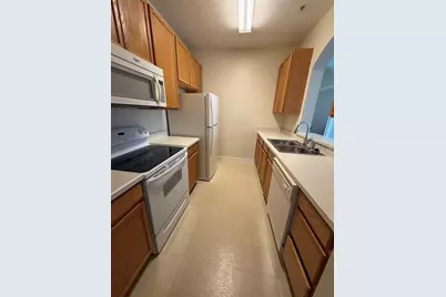 6214 Stevenson Drive #307, Orlando, FL 32835 - Photo 4