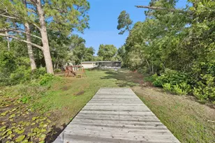 42146 Pine Valley Dr, Paisley, FL 32767 - Photo 42
