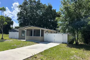 719 Lucky St, Titusville, FL 32780 - Photo 2