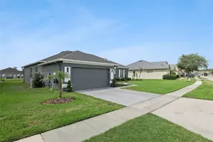 13606 Summer Rain Dr, Orlando, FL 32828 - Photo 2