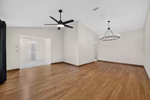 3158 Whisper Wind Dr, Saint Cloud, FL 34771 - Photo 8