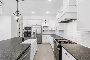 12451 Clear Sapphire Dr, Winter Garden, FL 34787 - Photo 10