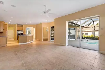 1704 Amberwynd Circle W, Palmetto, FL 34221 - Photo 8
