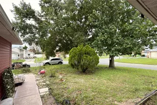 187 Pinewood Cir, Kissimmee, FL 34743 - Photo 20