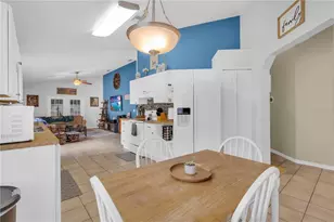 105 Holloway Ct, Sanford, FL 32771 - Photo 4