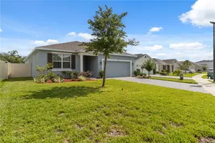 905 Honey Petal Ln, Deland, FL 32720 - Photo 2