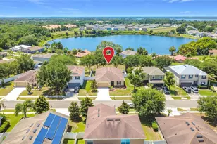 1764 Dunedin Dr, Tavares, FL 32778 - Photo 2