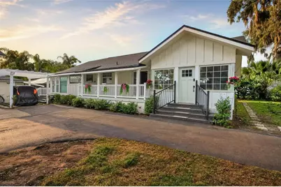 1099 Grove Avenue, Mount Dora, FL 32757 - Photo 4