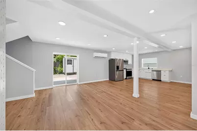 1099 Grove Avenue, Mount Dora, FL 32757 - Photo 2