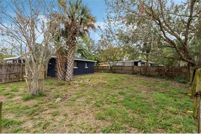 1090 Emerald Drive, Mount Dora, FL 32757 - Photo 22