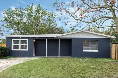 1090 Emerald Drive, Mount Dora, FL 32757 - Photo 1