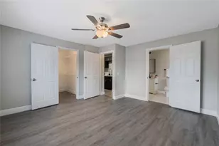 1090 Emerald Dr, Mount Dora, FL 32757 - Photo 12