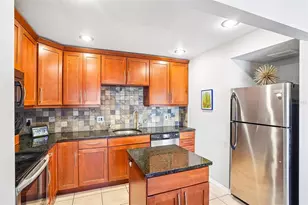 892 Park Lake Cir, Maitland, FL 32751 - Photo 10