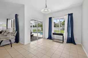 2596 Sand Hill Point Cir, Davenport, FL 33837 - Photo 20