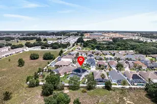 2596 Sand Hill Point Cir, Davenport, FL 33837 - Photo 6